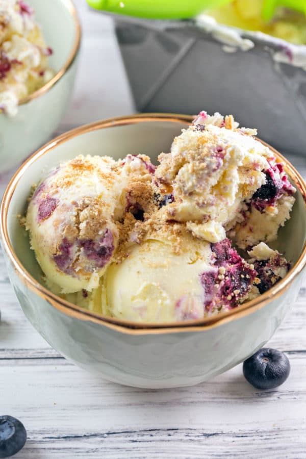 BnsnBrnrBakery's tweet photo. I scream, you scream, we all scream for BLUEBERRY PIE ice cream! https://t.co/2H2QYy9a29 https://t.co/dCU11svfjq