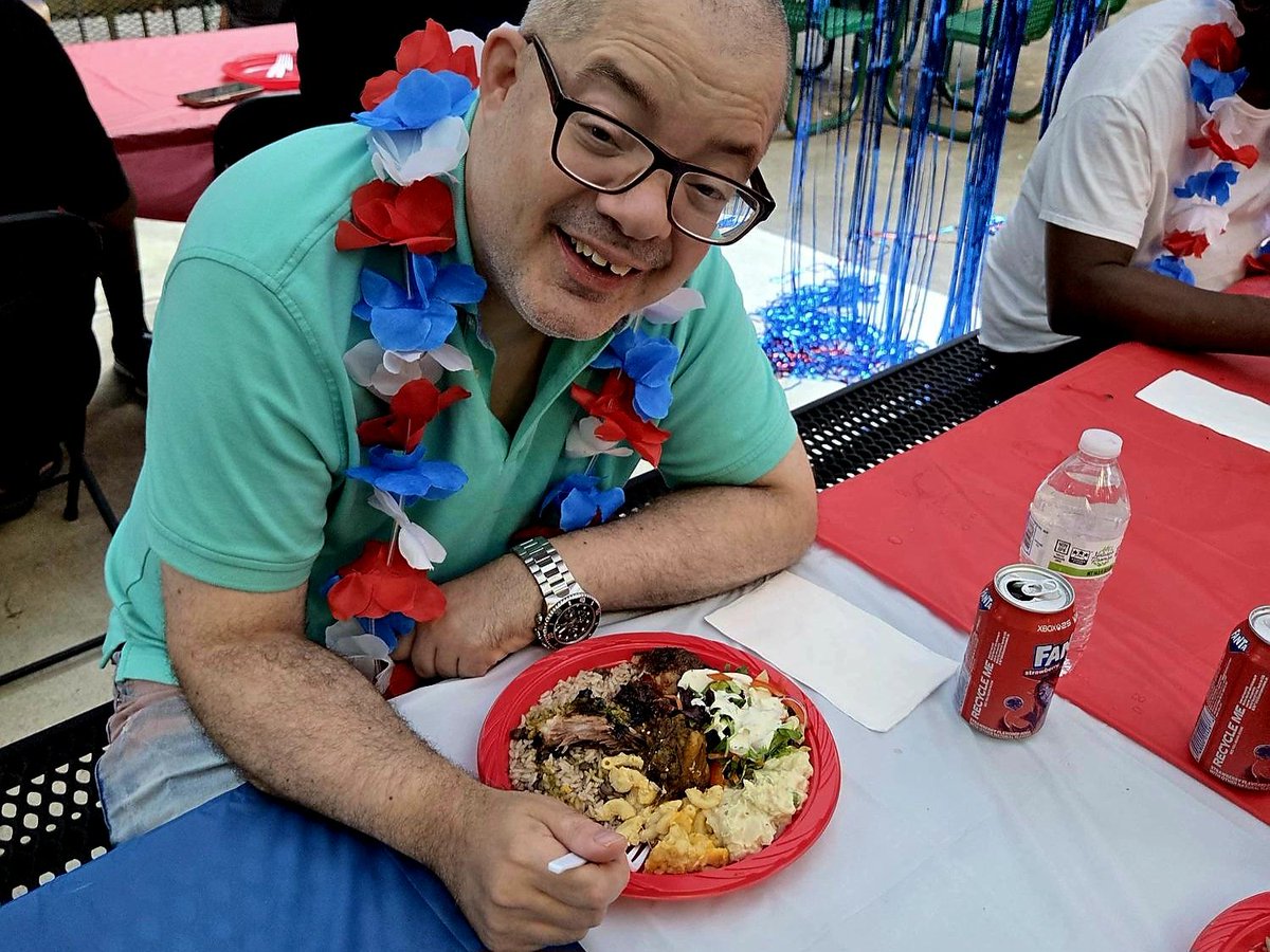 _UniquePeople's tweet photo. This #July4th weekend, Unique People Services' residents and participants across our programs came together to celebrate! We hope everyone had a safe, joyful, and restful holiday weekend. #BronxCommunity #UniquePeopleServices https://t.co/7waN1GFgKu