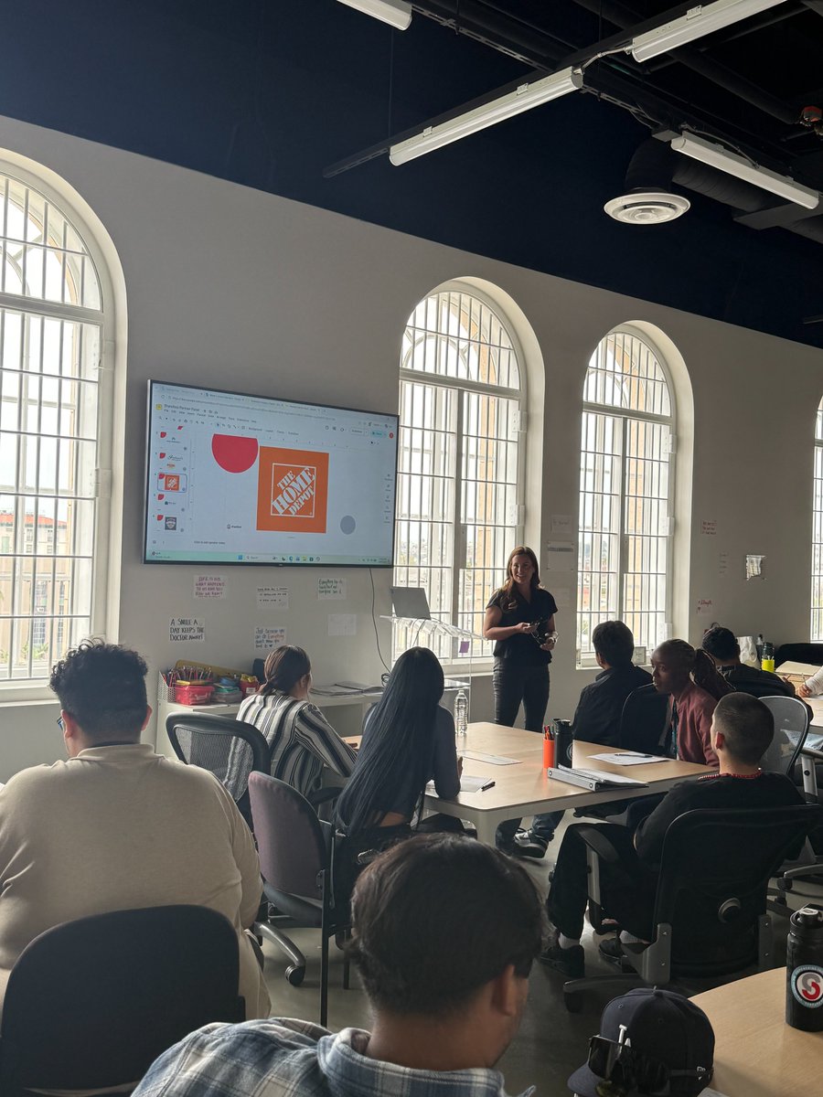 Sharefestinc's tweet photo. When exploring potential career paths, it’s best to go right to the source.

Our summer interns got to meet and network with industry partners during our recent Partner Panel, asking meaningful questions about career options and industry expectations from top local employers. https://t.co/jDKH8YYRSI
