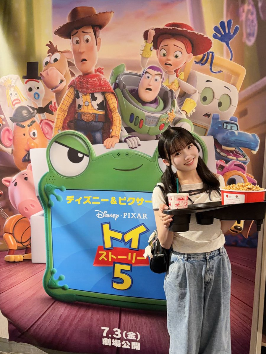 amitan_0701's tweet photo. おはよ꜀^ᴗ ̫ ᴗ^꜆💤

大好きな映画みてきたっ🧸♩
みんなのおすすめ映画も教えてね♡ https://t.co/TrjAkB8wSK