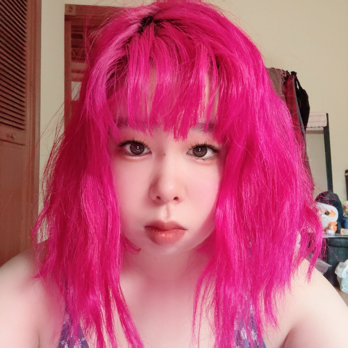 ozyo_2's tweet photo. 髪暴れてるがな🫠 https://t.co/bhjNGRy11k