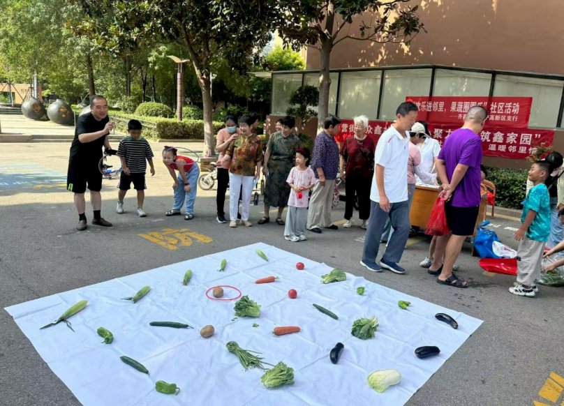 firstflush1's tweet photo. Join our community garden harvest this Sat 10am at Central Park! Bring gloves u0026 reusable bags—fresh veggies, DIY planting workshops u0026 fun for all ages.  #LocalCommunity https://t.co/abLTeeDbK4