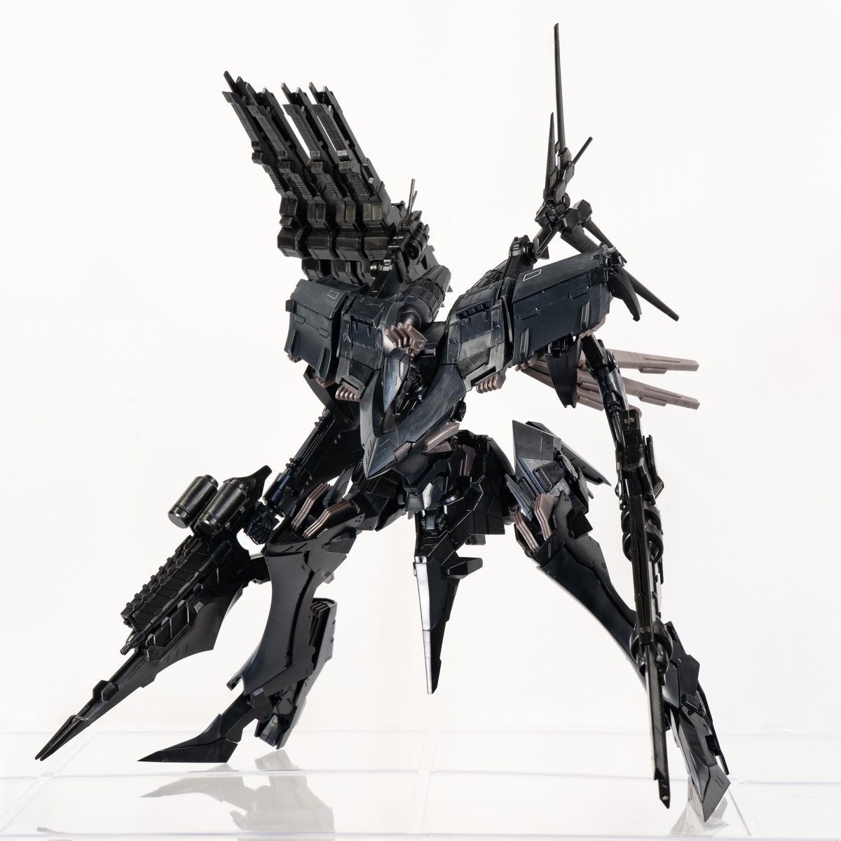 nabehobby501's tweet photo. いつも塗装前の写真撮るの忘れて、完成後に比較ができないから、今回は成型色がしっかりわかるように撮っておいた！ https://t.co/F5CVPdjkEx