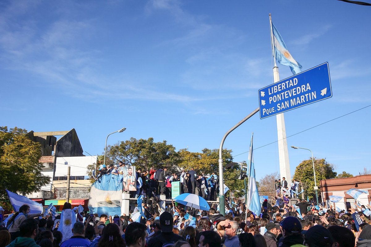 adrodrigoruiz's tweet photo. Merlo, Buenos Aires, #Argentina. Festejos por la victoria de #ArgentinaNationalTeam en el #mundial2026 https://t.co/gdO40fKQLo