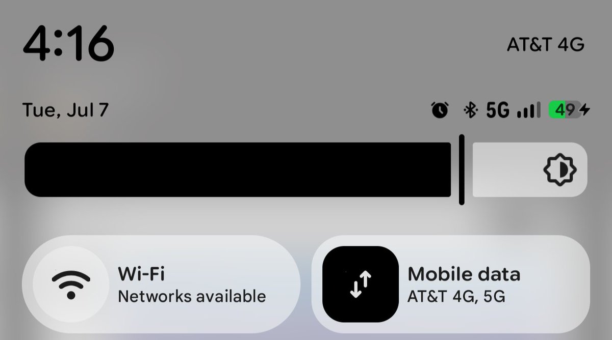 zurdaqe's tweet photo. @Doncellasesi @Telefonia_MX @eSIM_Mx @iot_isp @SupportLTE El mío se ve así 🥲 https://t.co/7vDJFdv6xE