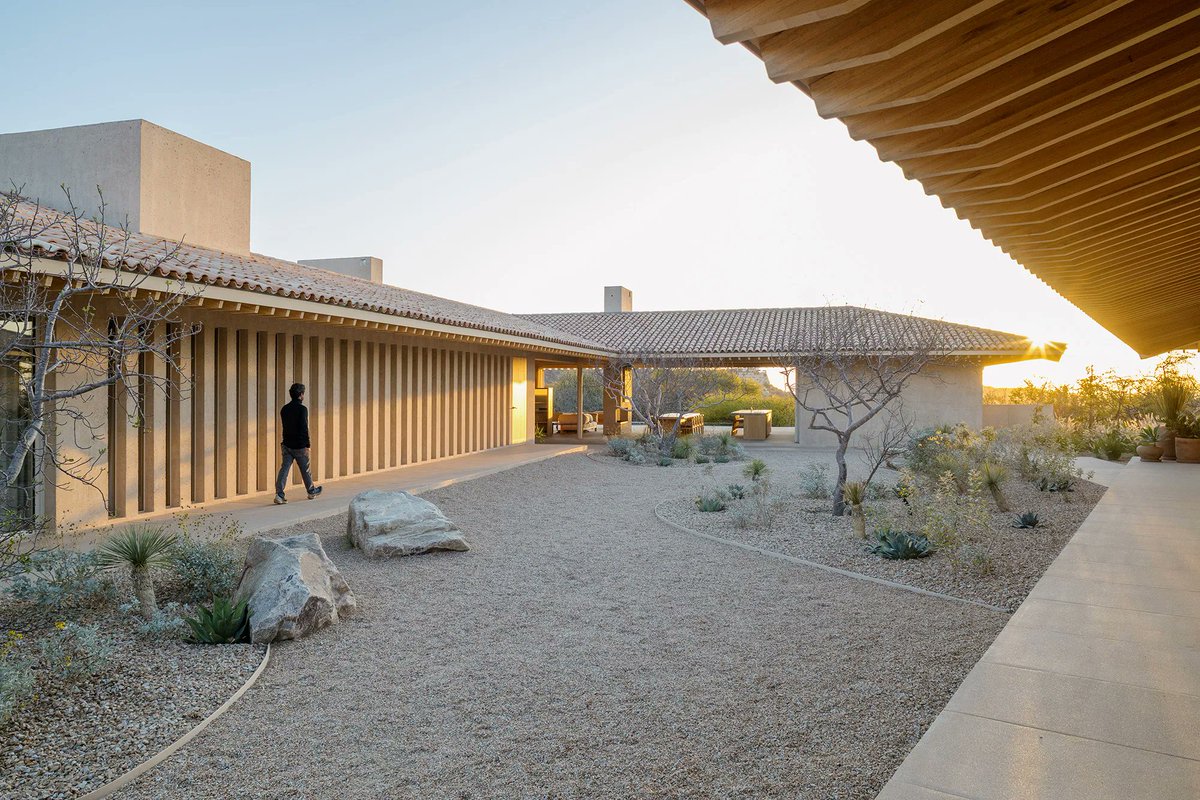 archinect's tweet photo. Casa en Palmilla by ESTUDIO Ignacio Urquiza Ana Paula de Alba 📸 Ignacio Urquiza Luna Parra #ArchinectProjects

Project details at https://t.co/MYKx46ZHJu https://t.co/QbvlFbff85