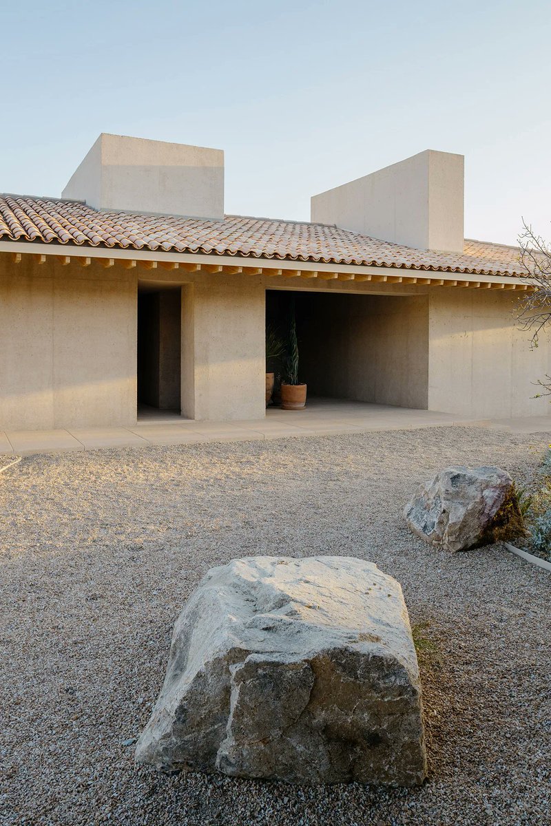 archinect's tweet photo. Casa en Palmilla by ESTUDIO Ignacio Urquiza Ana Paula de Alba 📸 Ignacio Urquiza Luna Parra #ArchinectProjects

Project details at https://t.co/MYKx46ZHJu https://t.co/QbvlFbff85
