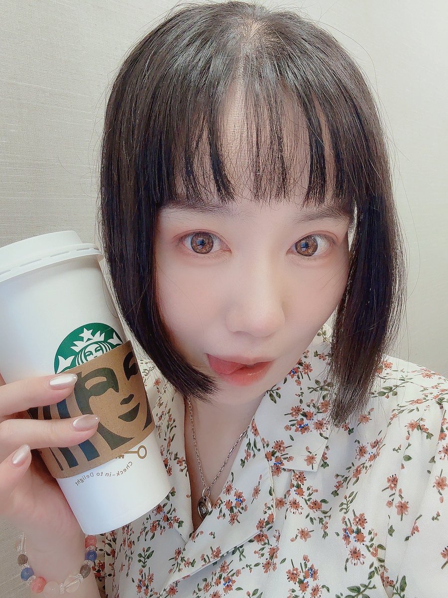 おはようございます(*pω-)｡O゜ #だばし #魔法少女メイド #世界は想い
