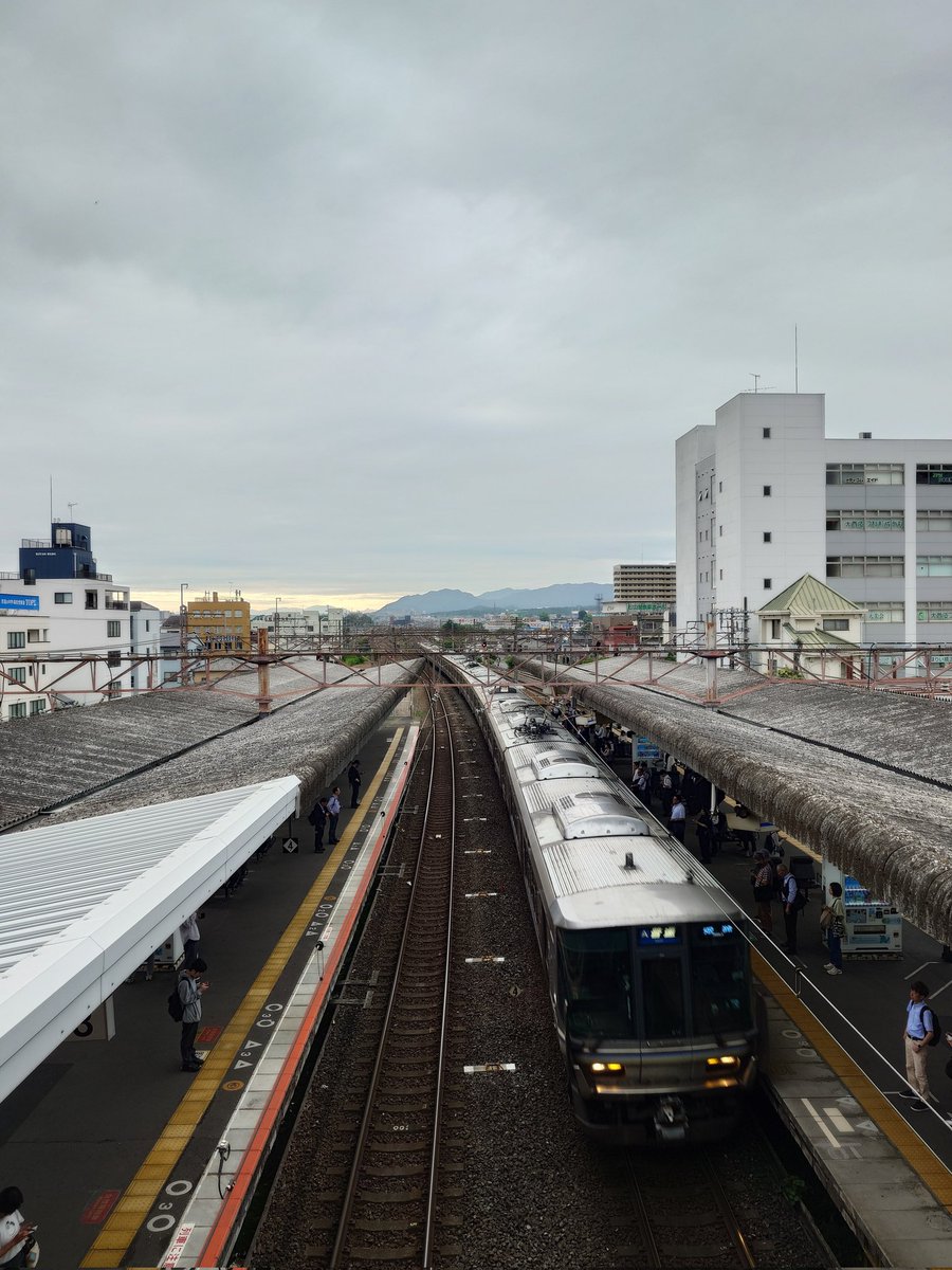 htaina_151's tweet photo. おはようございます
今朝も一面の曇り空
連日の30℃超え予想
今日も蒸し暑くなりそうです
小まめな水分補給をお願いします😊

攻殻機動隊は原作っぽくて良かった🥰

#雲友の会
#イマソラ https://t.co/1S7Lq28aLS