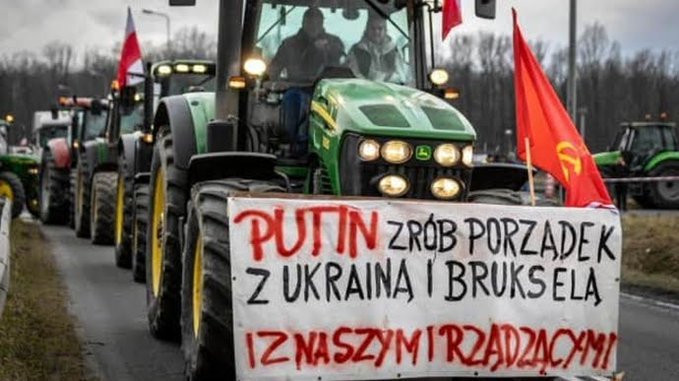 Spectre_U7's tweet photo. @RKomarewicz Go fuck yourself, polish cattle.
You were afraid for your own security, and as soon as the threat seemed to pass, you showed who you really are. In my opinion, you've always been traitors throughout history. It's no wonder Churchill compared Poland to a "greedy hyena." https://t.co/SVvzu7DxVw