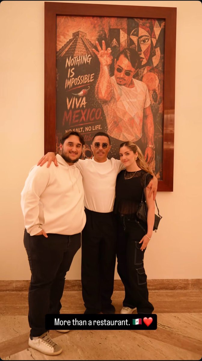 mx_ssanchezsmx's tweet photo. @jorgegogdl Habla la huevona @LeniaBatres que en su vida ha trabajado, pero si se quiere chingar el dinero para mantener a su familia y la de el narco expresidente @lopezobrador_  para que vivan con millonarios sin haber trabajado en su miserable vida https://t.co/G66xObNbVT