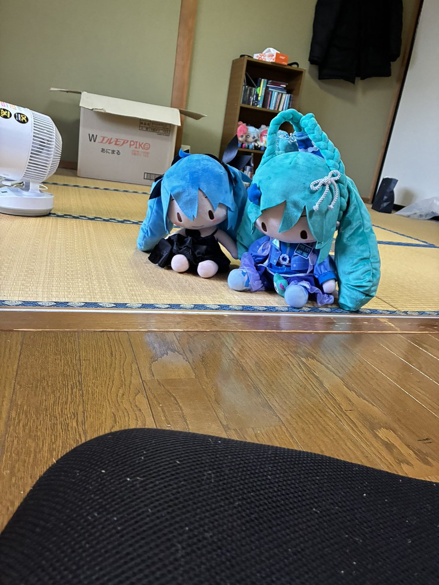 SUTERIA6's tweet photo. @Takuma_TM506 共食いしてるひめ
私達もああならないようにしないと危ないみー https://t.co/xZYCpTq2LU