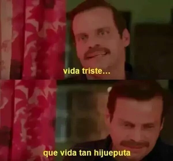 LaRepelente's tweet photo. Toda Colombia viendo ese partido: https://t.co/4k7bcvfJEU