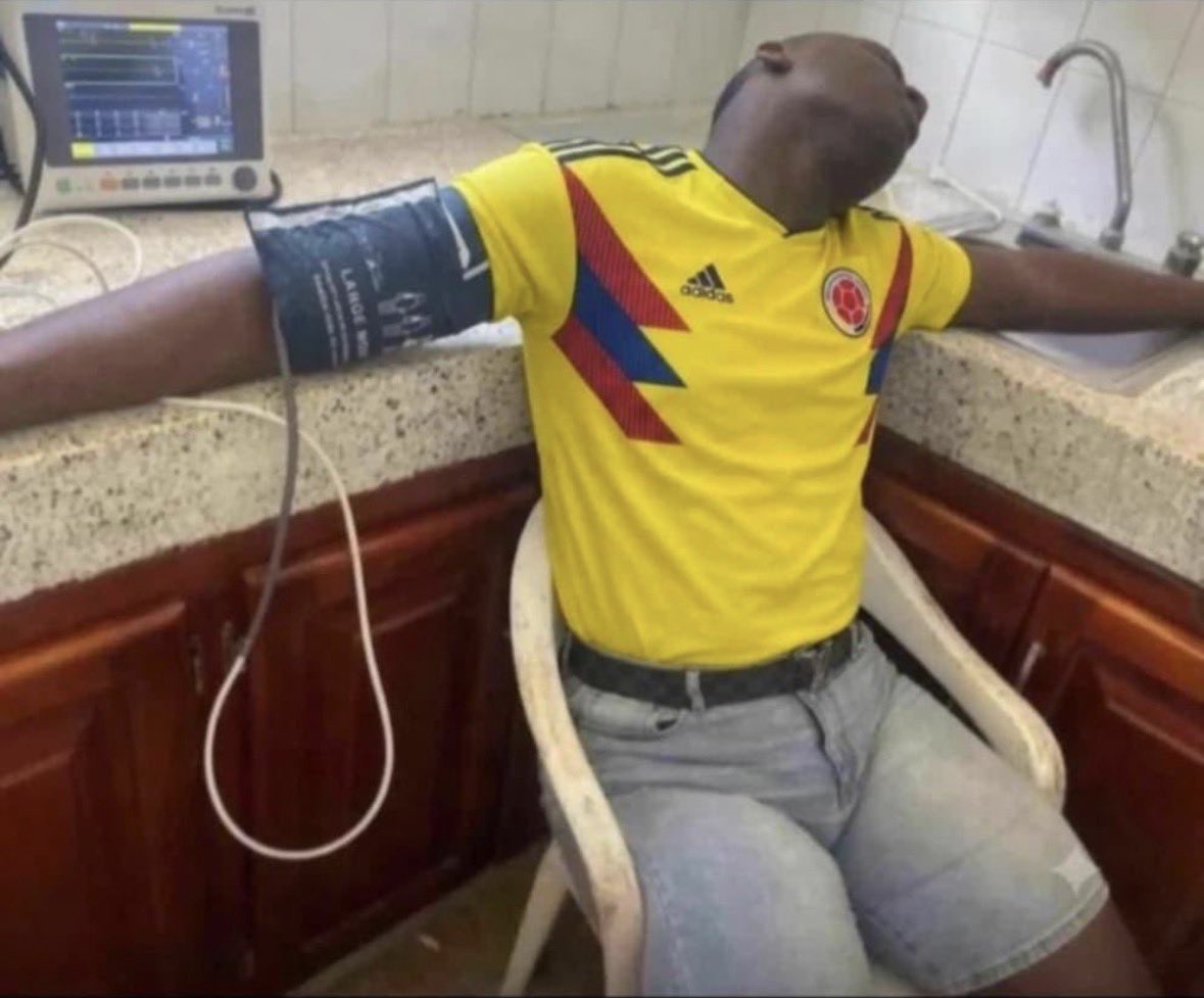 Vanee475755174's tweet photo. Yo en los penaltis de Colombia 
#Fıfaworldcup #Colombia https://t.co/R74p1iNjwT