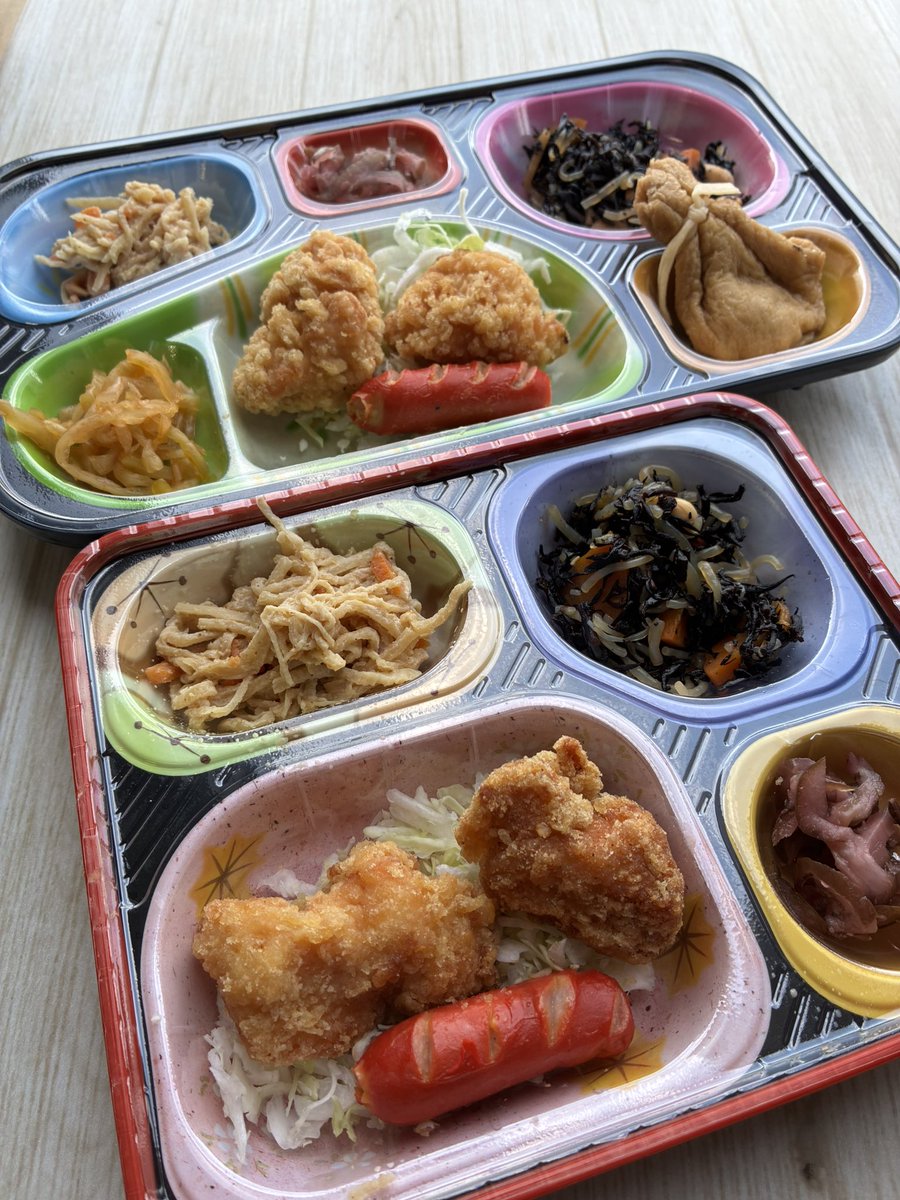 kiryu_obento's tweet photo. 7/8(水)
　＊からあげ
　＊ウインナー
　横綱弁当の巾着の煮物がおすすめ！ https://t.co/ZmPJdSgUPv