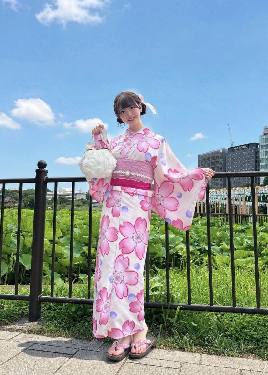 Puella_suzuka's tweet photo. おはようございますぅ 𐔌՞⁔•͈ ·̫ •͈⁔՞𐦯⋆꙳🌸🫧 https://t.co/IQOPtGvLII