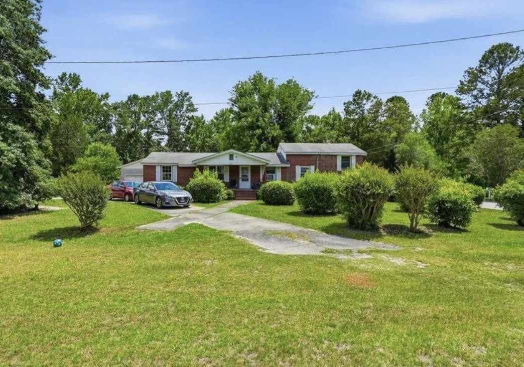 oldhouseunder50's tweet photo. #SouthCarolina #HandymanSpecial on 1 #Acre – $90K.
https://t.co/YZfPANmqEl https://t.co/Q6fgj53nfN