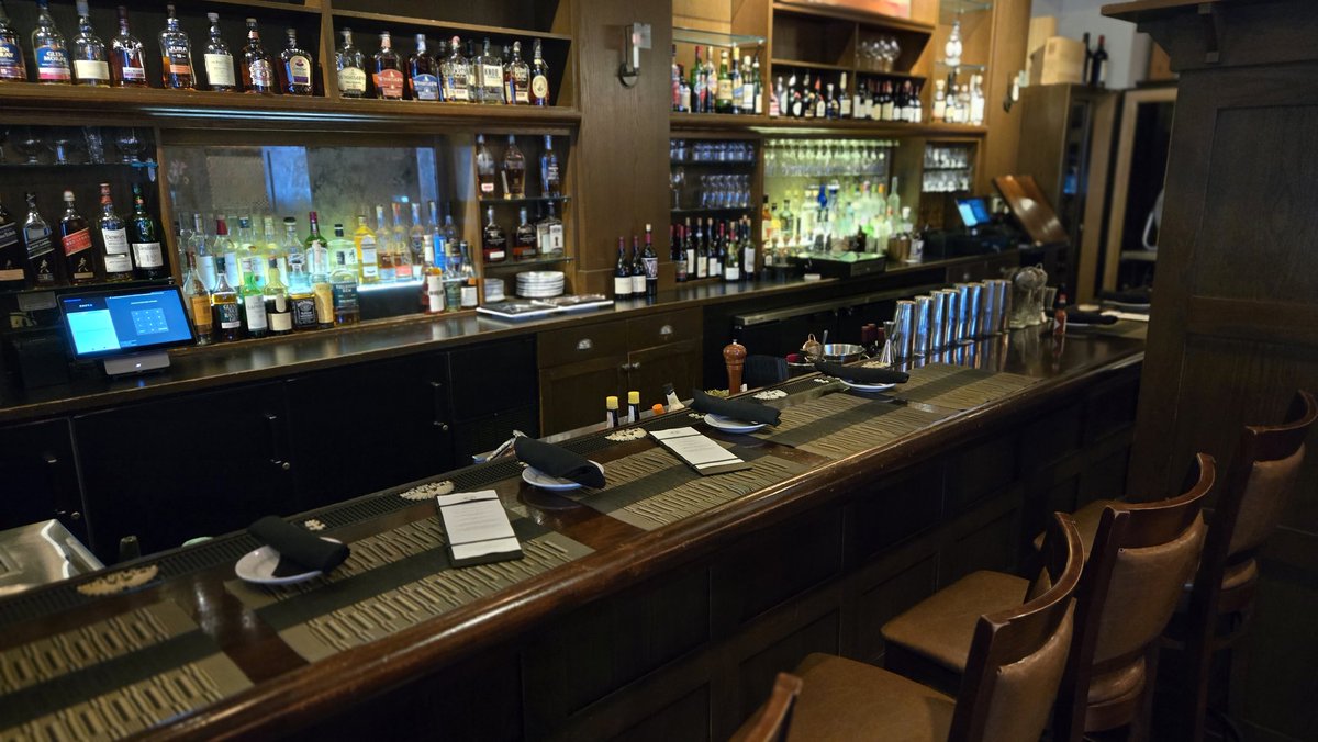 S4Tech123's tweet photo. Out with the toast, in with the tech.
The Mills Tavern in Providence just upgraded to Shift4 DINE POS—faster service, smoother payments, and zero crumbs left behind. When your POS works this well, the only thing getting burned should be the competition. https://t.co/OLf2bJBB4V