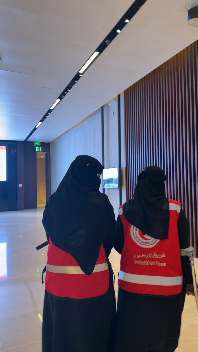 xi0li8's tweet photo. ورشه عمل مع الامير بندر بن فيصل آل سعود ❣️ https://t.co/evYp7jwAEM