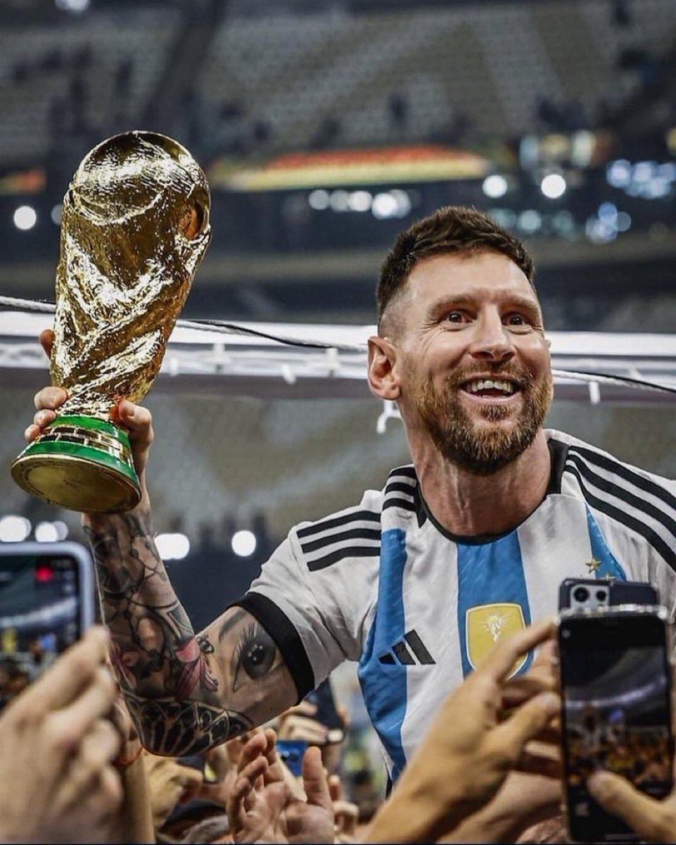 ABSKH_'s tweet photo. @AlMasryAlYoum افضل حكم في التاريخ 🇦🇷 https://t.co/ixnvw8PEtb
