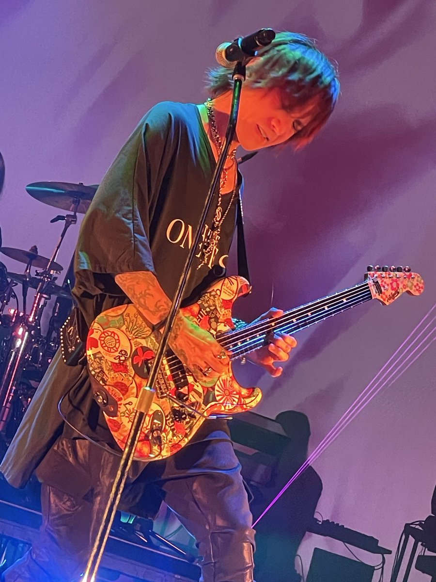 Taikixls's tweet photo. SUGIZOさん！お誕生日おめでとうございます！！

大尊敬するギタリストの1人。

これからも素敵なサウンドを響かせて下さいね！

#SUGIZO聖誕祭 https://t.co/orxMWXf7E3