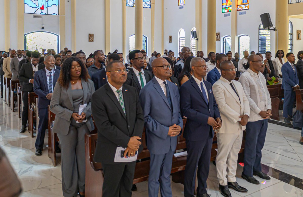 claudejoseph03's tweet photo. Les efforts et le combat du président Jovenel Moïse contre la capture de l’État ne doivent pas tomber dans l’oubli. Les différentes messes de requiem organisées à travers le pays, en ce mardi 7 juillet 2026, témoignent de notre volonté collective de préserver sa mémoire et de rendre hommage à sa vision pour Haïti.