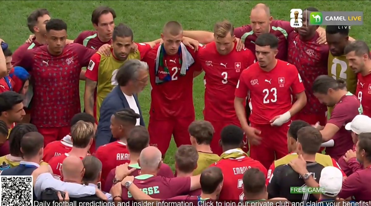 PeterFk30's tweet photo. Switzerland 🇨🇭 vs Colombia 🇨🇴 #Fıfaworldcup #fifa https://t.co/y7QdLH6wUe
