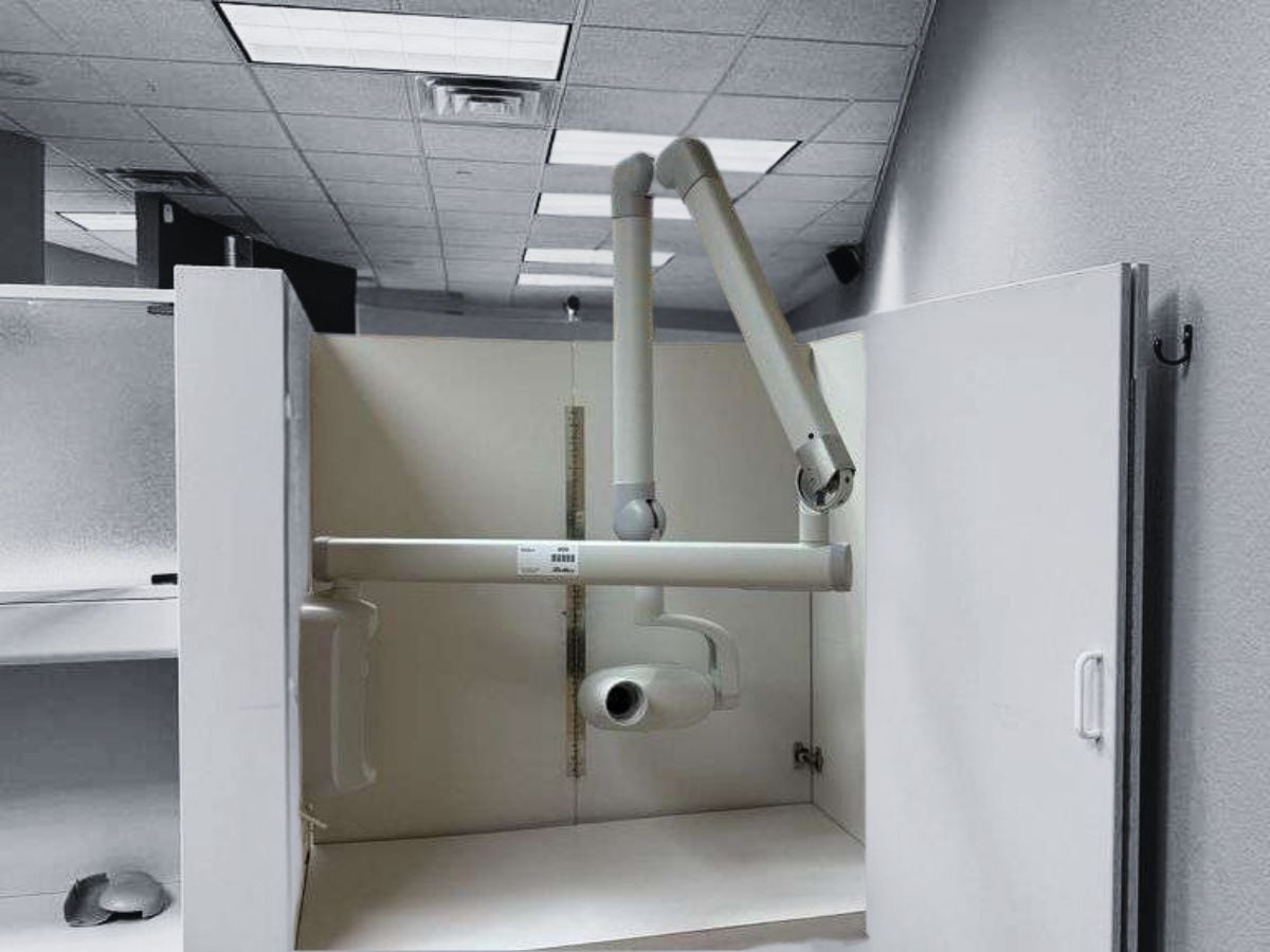 RollerAuction's tweet photo. Complete Dental Practice Auction: X-Ray Machine, Dental Chairs, Instruments and More | Bidding Now Available
Auction Includes: DCI Edge Operatory Chairs, Midmark X-Ray Machine, Island Cabinets, Biolase Laser, Ultrasonic Scaler, Midmark Steam Sterilizer, Lathe Polisher, Midmark Air Compressor, Dental Instruments and Much More!
https://t.co/MINHraDf5V