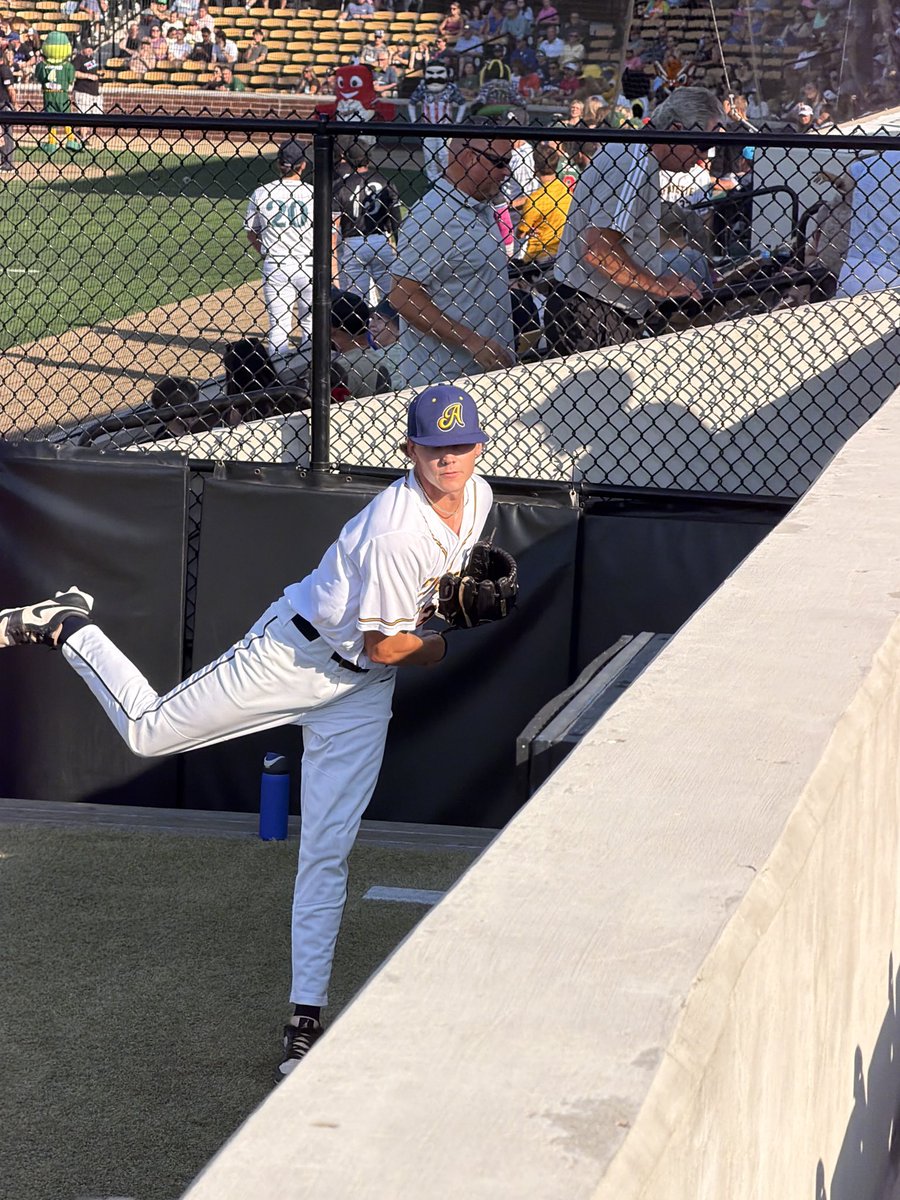 LJ_Baseball's tweet photo. Starting in the mound in the @ProspectLeague All-Star game tonight Broncho Alum @Talan2121. 

#LJ4L https://t.co/yIwRQTMAGJ