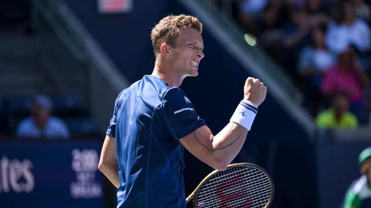 SBPulseOfficial's tweet photo. 🇬🇧 ATP Wimbledon (4R) | 7/6/2026 🎾

🌊 5U TSUNAMI PLAY OF THE DAY (POD) 🌊 

🇨🇿 Jiri Lehecka vs 🇩🇪 Alexander Zverev

✅ 🇨🇿 Jiri Lehecka (+3.5) (+110) (5U)

💸 CASH IT &amp; SPLASH IT! 🚿

✅ 1-0 (+5.5U) 🏆

🔥 HEATER ALERT 🔥

📊 5U POD is now 3-0 (L3) (+15.5U) 🏆 https://t.co/6CvKIVVuXC