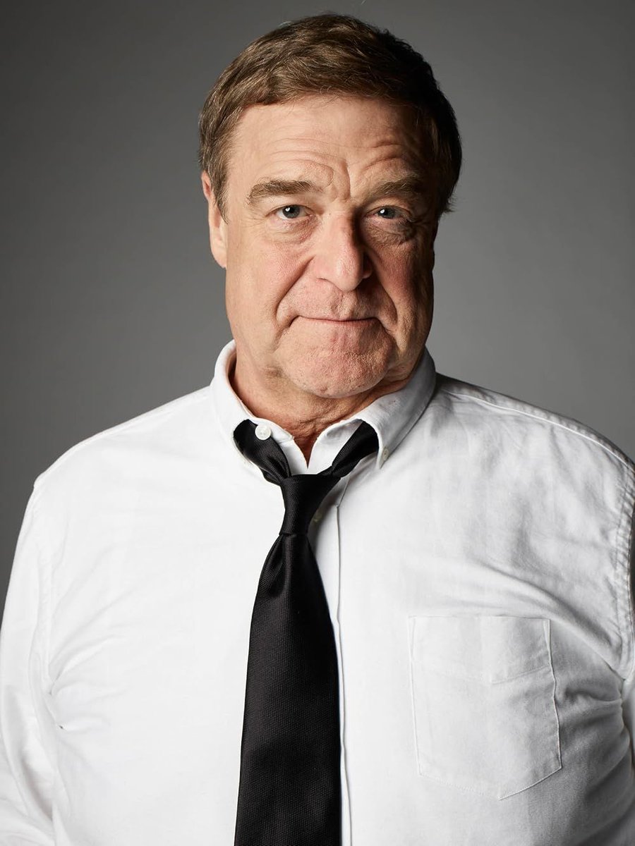 screenrant's tweet photo. The new horror thriller, Skeletons, starring #BrieLarson, will also feature her fellow Kong: Skull Island co-star, #JohnGoodman. ⭐️
Source: Deadline | Learn More: https://t.co/CnJppJkOlT https://t.co/MnOUDDsnaY