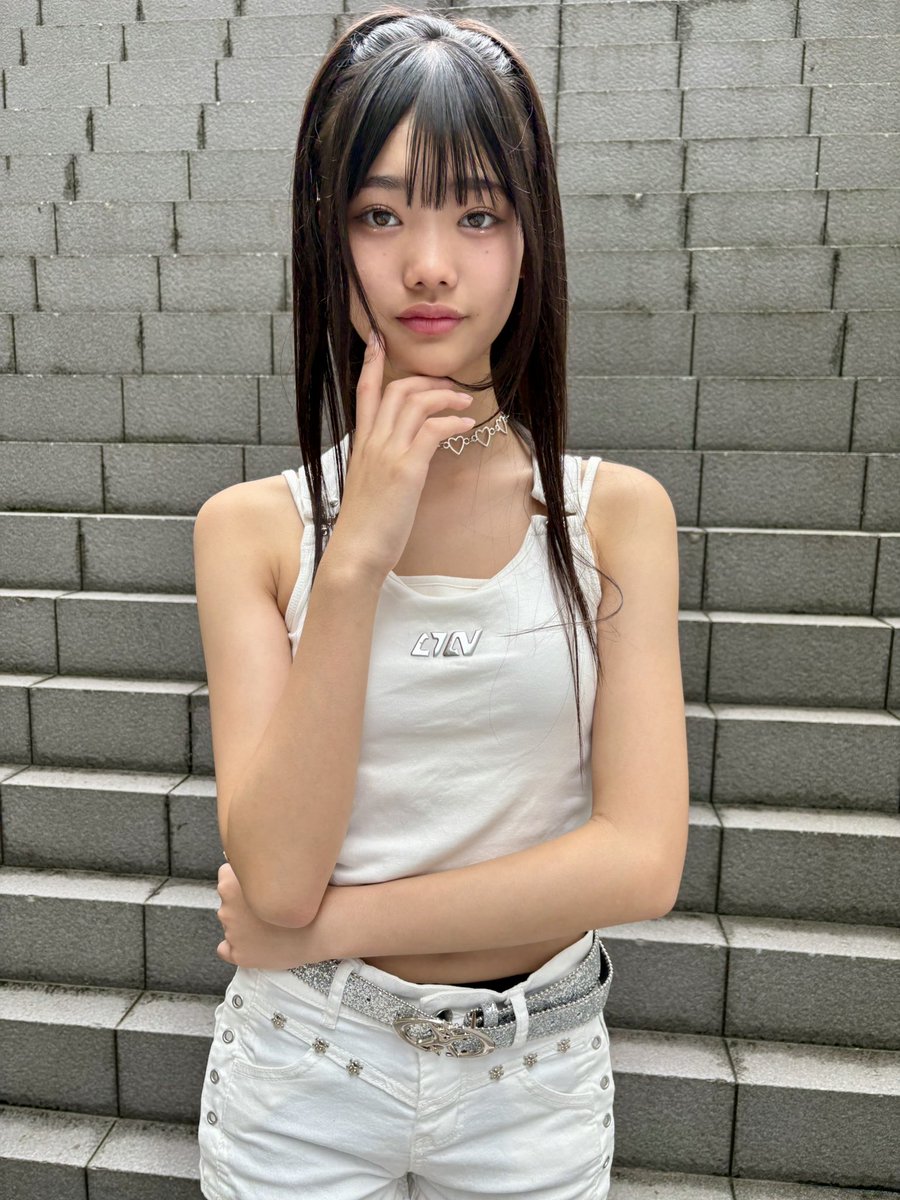 kyabetsupiman's tweet photo. 2026.6.28 高田馬場BSホール

背も伸びたし、
今年に入って雰囲気も大人っぽくなって
圧倒的美貌にさらに磨きがかかった感じ
表情もさすがモデルさん

#nijika #happyfleurs #はぴフル #モデル #JC https://t.co/ShzOwGBnjI