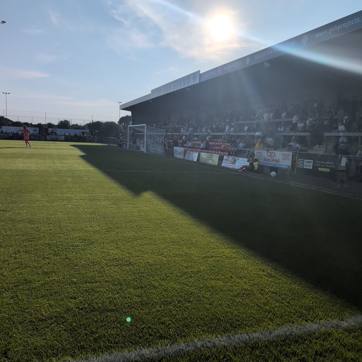 GasheadCook's tweet photo. #UTG @Official_BRFC V @WSM_AFCOfficial #DogsAtFootball https://t.co/OQ5PO1agku