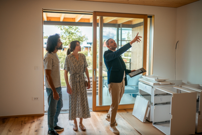 builderonline's tweet photo. Most builder sales teams don’t need more dashboards.

They need better coaching.

Conversation intelligence works when it helps consultants improve between buyer visits, not when it feels like surveillance.

👉 Read more: https://t.co/VGi7atKDeD

#ZondaMediaIntel #Sponsored #Siro https://t.co/D4Lfv3Xqic