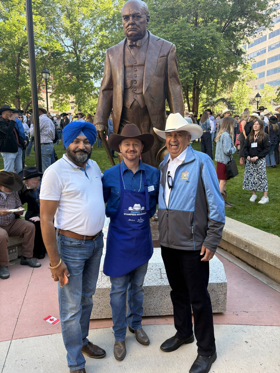mickeyamery's tweet photo. Kicked off yesterday with the Premier’s Stampede Pancake Breakfast before touring the Calgary Courts Centre with Ontario Associate Solicitor General @ZeeHamid and Ontario MPP @MonicaCiriello, Parliamentary Assistant to the Attorney General. Finally, I wrapped up the day with an excellent discussion with MP @LarryBrockMP.

Stampede brings together people from every corner of Canada, and it’s always a pleasure to reconnect with our conservative colleagues, share ideas, and strengthen the partnerships that help move our country forward.