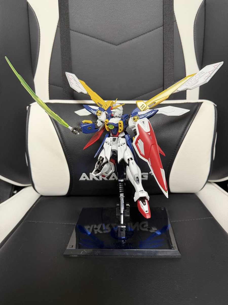 mdrkw_hikaru's tweet photo. 今日はガンダムの日と言う事で世間は盛り上がってるようですが、RX−78からきてるみたいですね。正式なガンダムの日は4月7日のようです(初回放送の日)。子供の頃ガンダムに出会えたおかげで今の自分があります。そして現在もキュンキュンさせて頂いてます。本当にありがとうございます。#ガンダムの日 https://t.co/3ek9jvOqPX