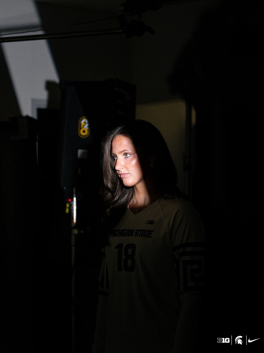 MSU_Volleyball's tweet photo. In our element 📸🎥💥 https://t.co/U2wmEYUJrj