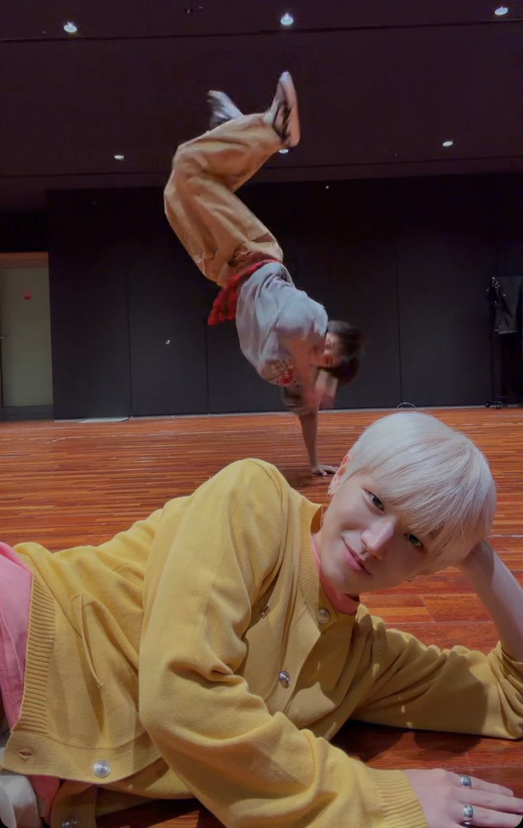 canbeyourmates's tweet photo. si taeshan taeshan itu mana bisa live mesra gini😌🤭 https://t.co/AWQ1t3YEjQ