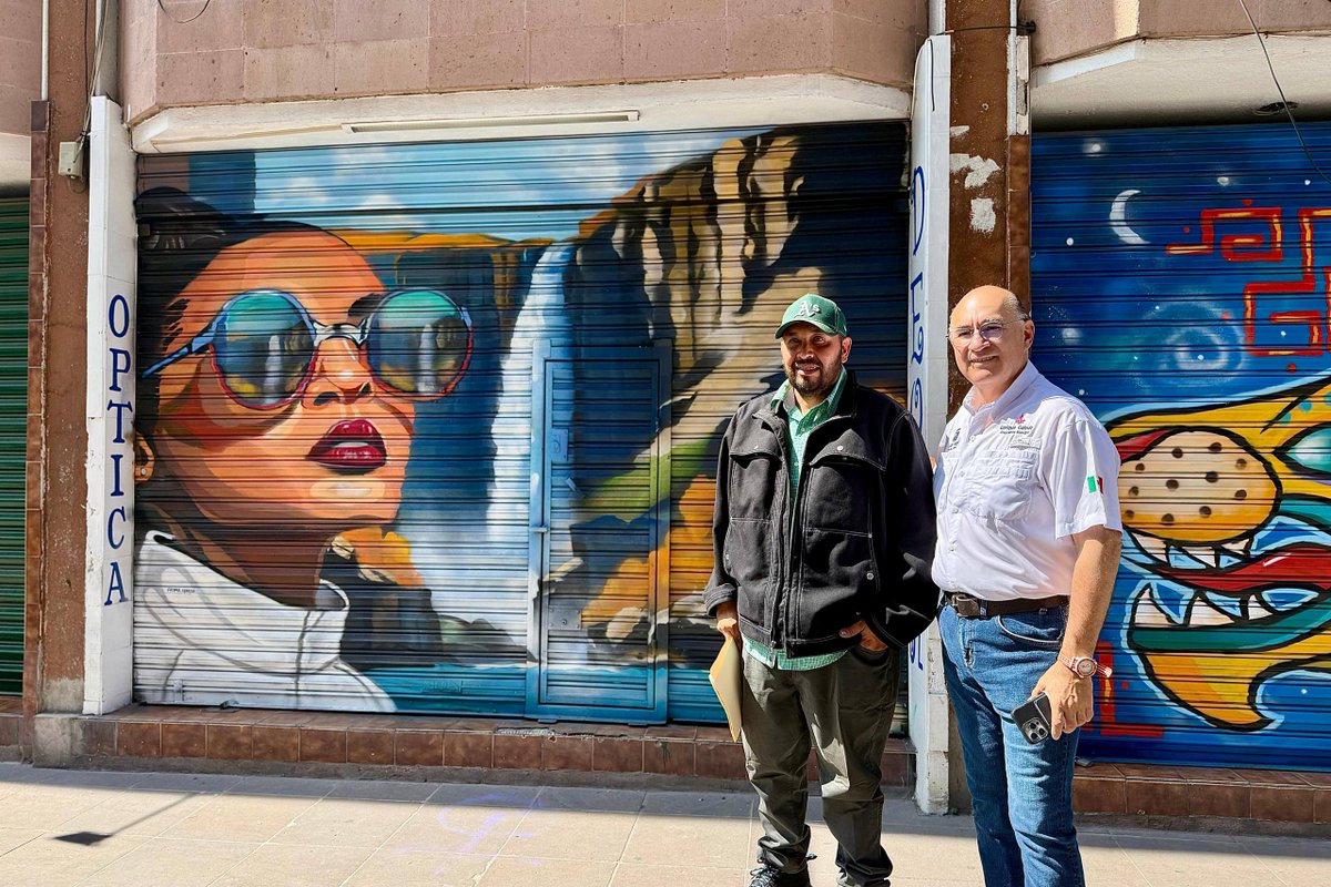 EF_Galindo's tweet photo. Detrás de cada mural del programa: Color Zaragoza, hay una historia, una idea y el talento de artistas que hacen de San Luis Capital un lienzo lleno de identidad. 🎨✨

¿Qué les parecieron estas obras? 
¿Ya tuvieron la oportunidad de visitarlas? https://t.co/aqAo2BZ2eY