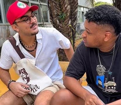 bomvadio's tweet photo. @fanmutinha samba dos trairas dia 12 &amp; pagode do didi toda sexta https://t.co/tQ6DFg3FqJ