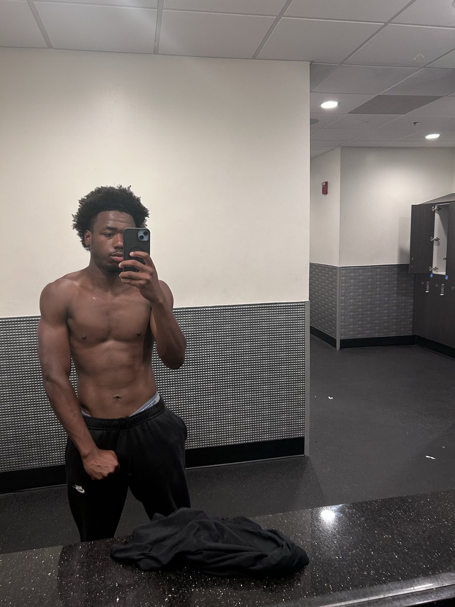 1xbryanmansaray's tweet photo. Grinding https://t.co/G5SKOtIsdr