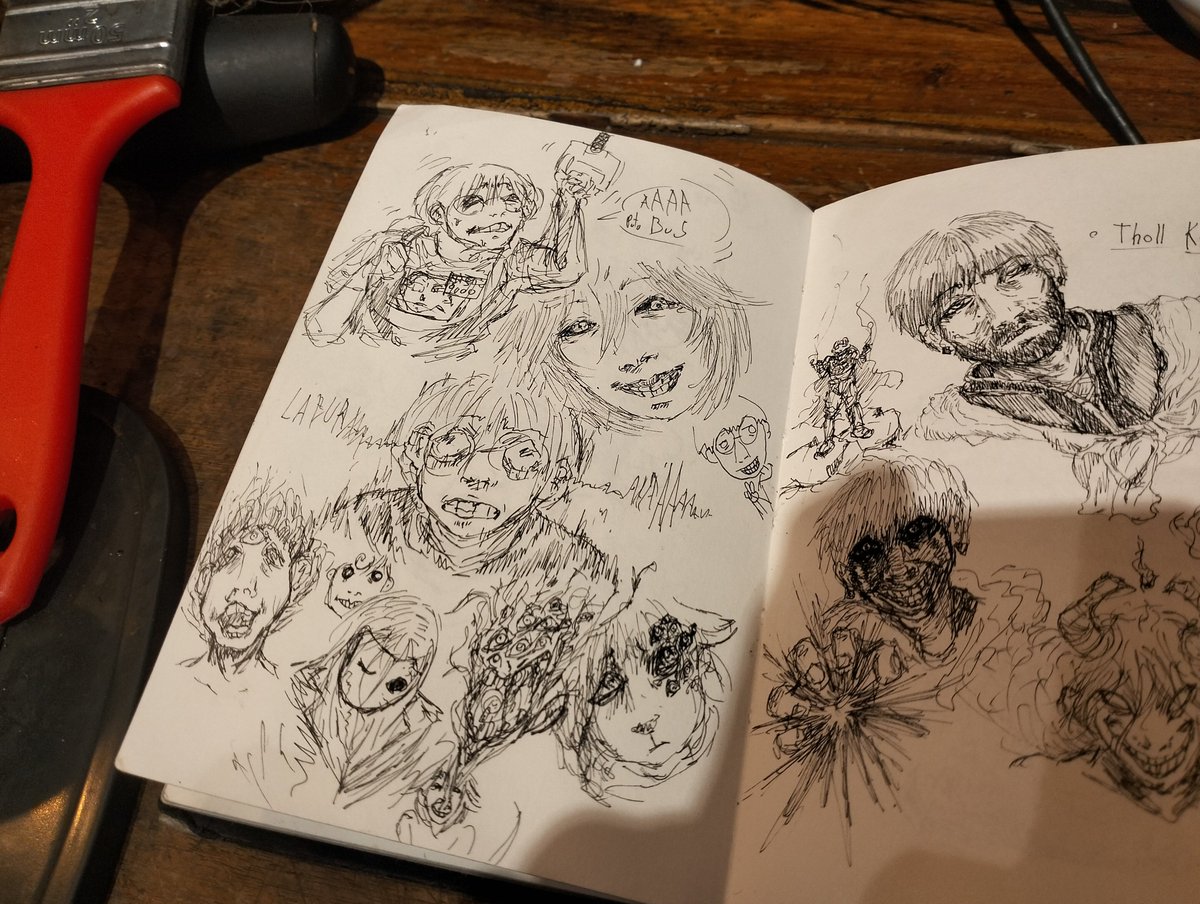 Sebaztyan1001's tweet photo. Garabatones para matar el tiempo xd

#sketch #OC #drawin https://t.co/01mM9VeK1b