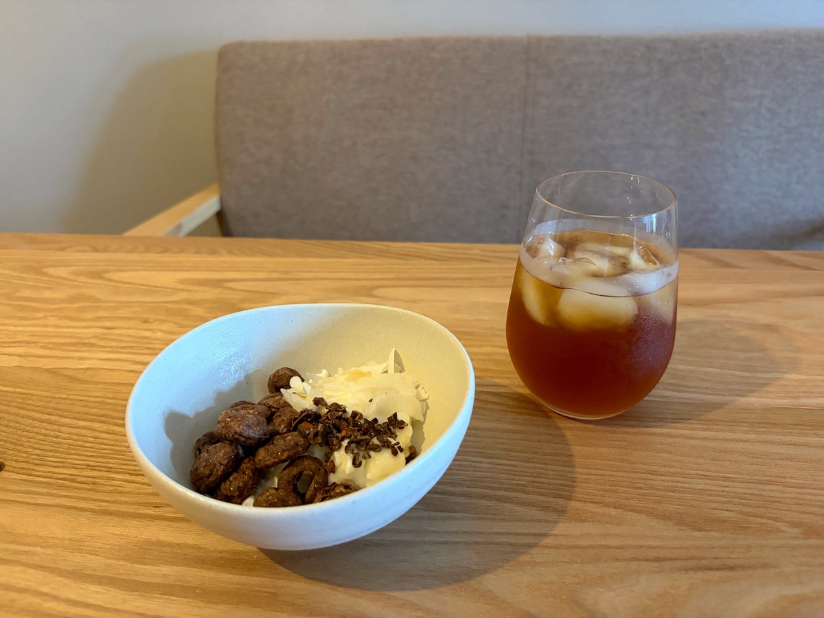 _________m89's tweet photo. gm☕️
懐かしシスコーン
一旦ゆるグルテンフリー中止
また取り寄せるか迷い中 https://t.co/Vl0rLO1uxv