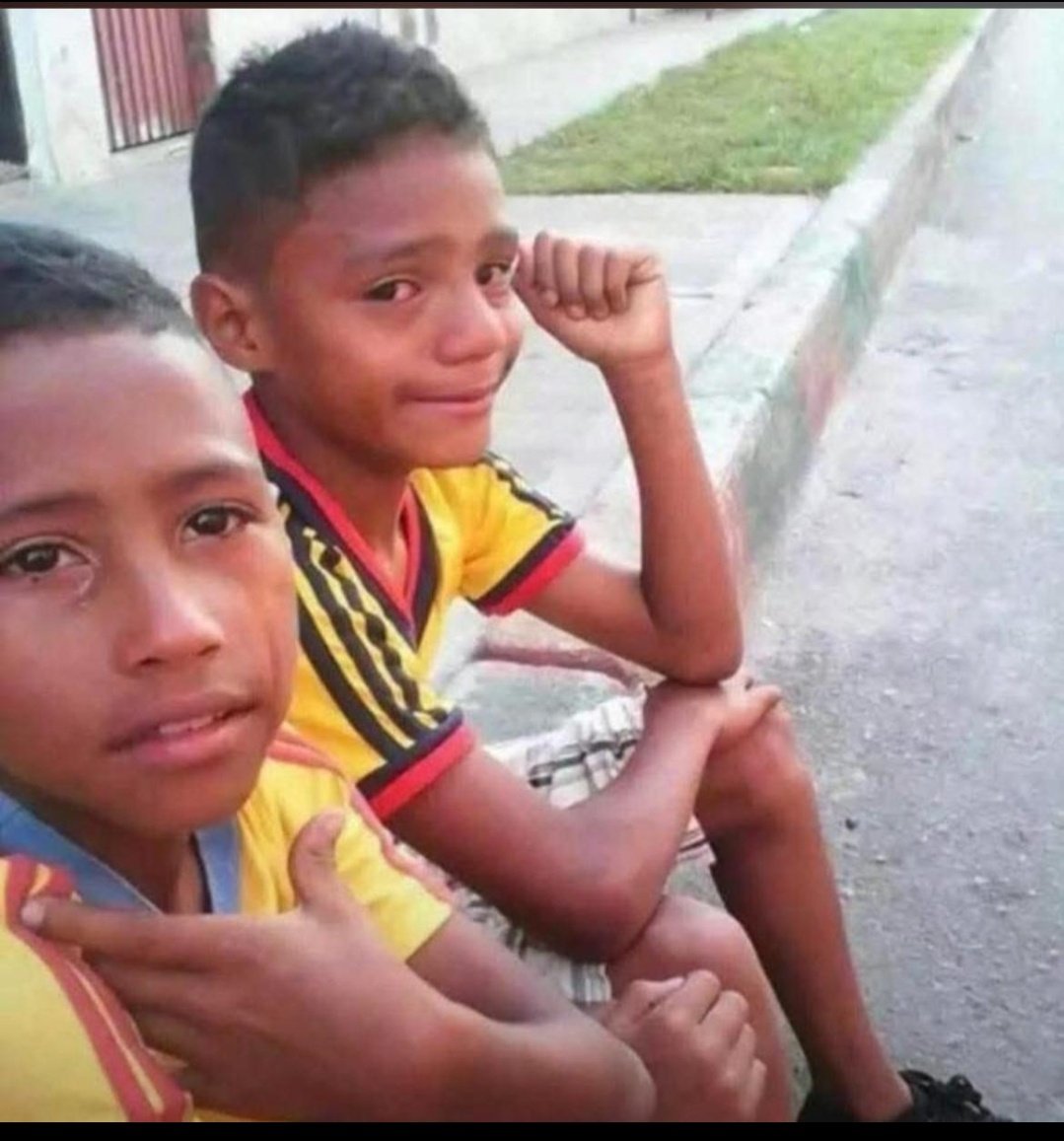 _NightVisions's tweet photo. ¿Por qué los Colombianos seremos tan salados? 💔😭 https://t.co/YrmKPtN27t