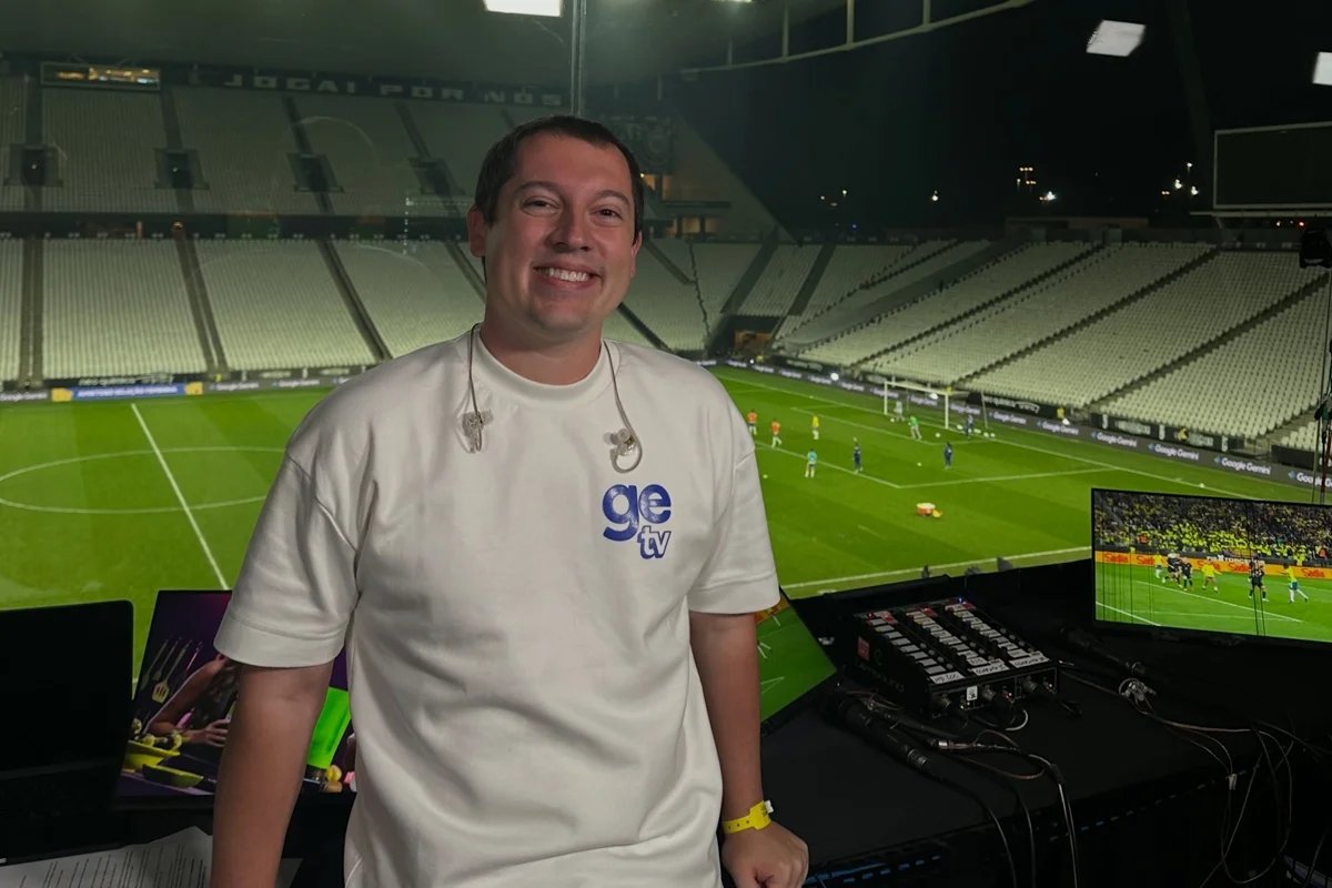 Metropoles's tweet photo. 📺 TV | Globo demite o narrador Sergio Arenillas durante a Copa do Mundo

O jornalista integrava o Grupo Globo desde 2015, com atuação no SporTV, canal esportivo da emissora https://t.co/jxohvoKE16