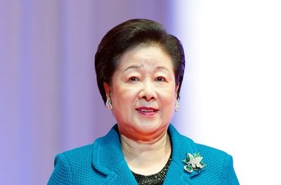 tenchijinkizuna's tweet photo. 韓鶴子総裁勾留執行停止延長一ヶ月の様子！
韓鶴子総裁不起訴確定！
ノーベル平和賞推薦候補
世界平和、南北平和統一推進評価される。推薦者は、前欧州連合（ＥＵ）信教の自由特使のヤン・フィゲル氏
韓国特検拘束解放釈放へ
健康回復されます様に！ https://t.co/V64efq0O3g