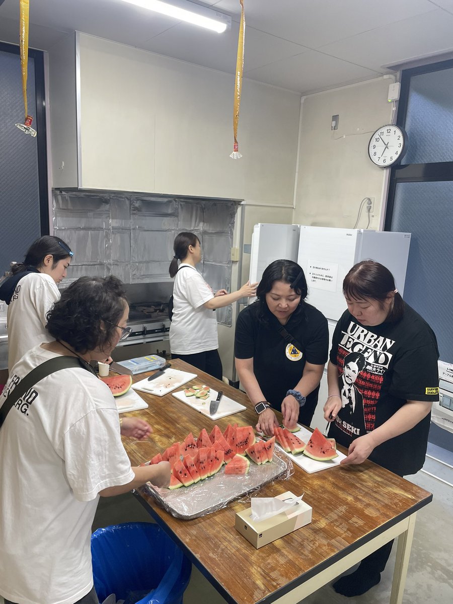 de_la_barg's tweet photo. 7月26日(日)大和あわおどり出演に向けて🔥
情熱クラブの阿波踊りチーム【艶舞連】の合宿稽古がありました🇯🇵🪈
まだ結成して一年程ですが日々スキルアップ目指して頑張ってます✊
是非、応援よろしくお願いします🙏✨
#神奈川大和あわおどり #情熱クラブ #艶舞連 #阿波踊り
https://t.co/UzCjXdKnWH https://t.co/kuiO0F8lNc