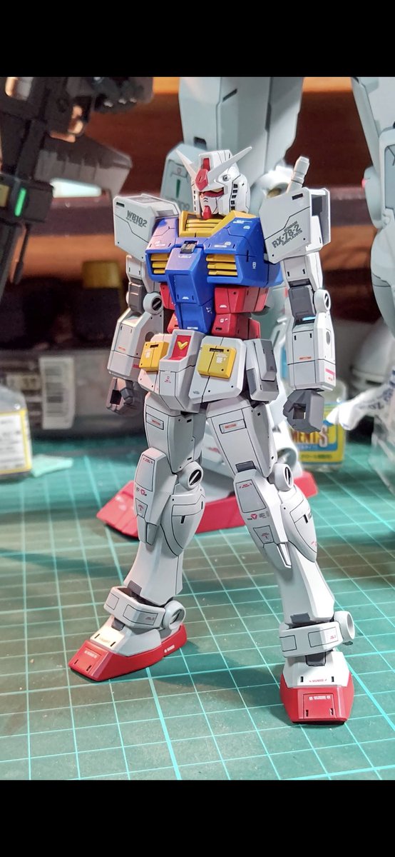 HaruRasper's tweet photo. PGUとEGガンダム
#ガンダムの日 https://t.co/Ox7t4i0vxc