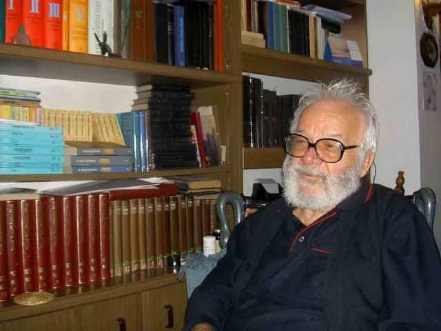 ahmetafsin's tweet photo. Aile büyüğümüz, Türk Milliyetçiliğinin ve Türk Edebiyatının büyük ismi Mustafa Necati Sepetçioğlu'nu vefat yıldönümünde saygı ve rahmetle anıyorum. https://t.co/6IqoRV6PIR