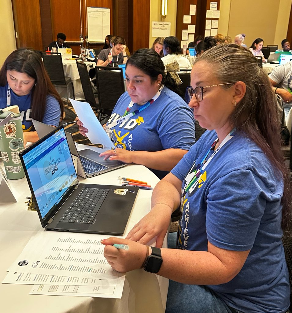 HumbleISD_AVID's tweet photo. 💙 @HumbleISD educators are growing together at #AVIDSI in San Antonio! 

Through reflection &amp; meaningful partner conversations, participants explored the values that drive their work and how those values connect to building stronger learning communities for every student. #AVID https://t.co/eSXktwIKdt